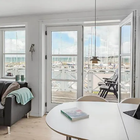 4167-borre-klintholm-havneby-67 Apartment *